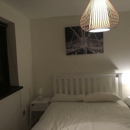 Noel Baker Court Apartment Лондон Екстериор снимка