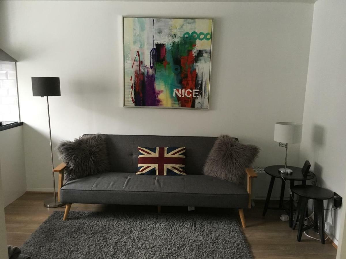 Noel Baker Court Apartment Лондон Екстериор снимка